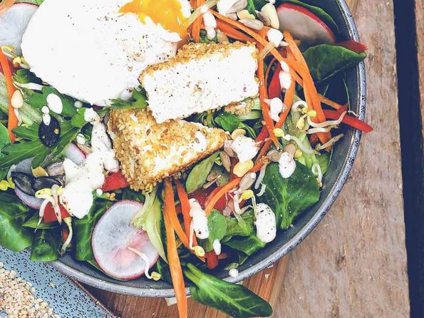 Rezept Teaser Low Carb Salat mit Feta und Ei